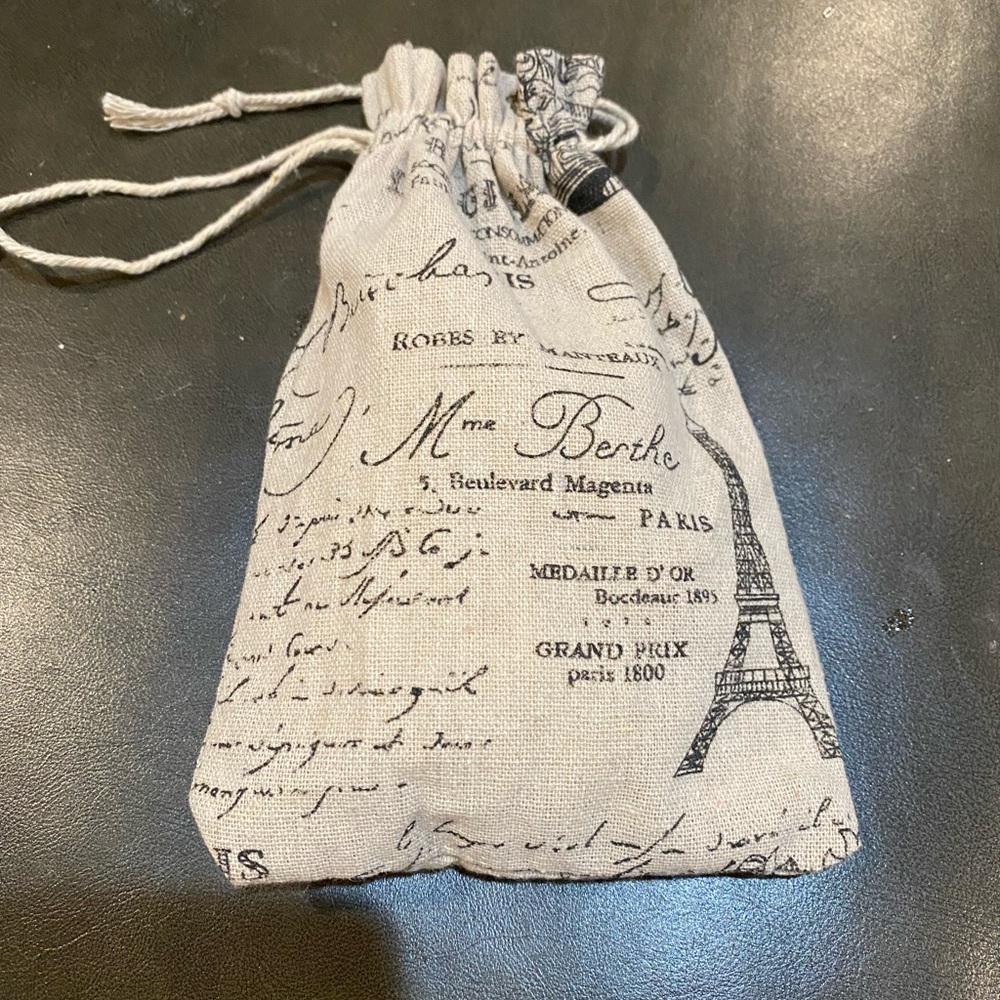 New!! French Eiffel Tower Soap in Linen  Bag